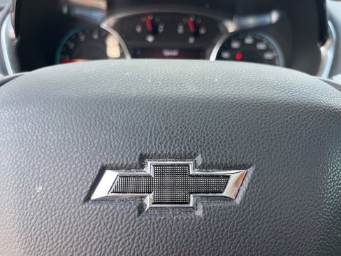 Used 2023 Chevrolet Traverse LT w/ Midnight/Sport Edition image 31