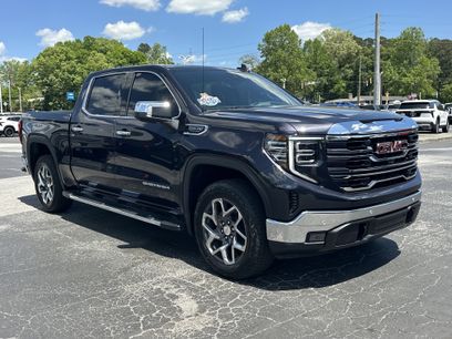 Used 2025 GMC Sierra 1500 SLT w/ SLT Premium Plus Package