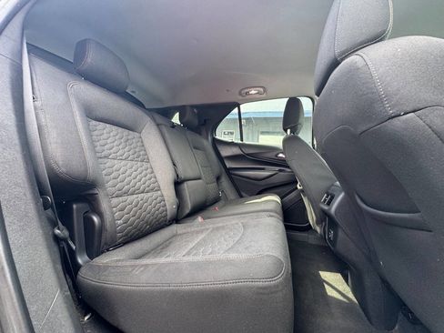 Used 2020 Chevrolet Equinox LT image 20