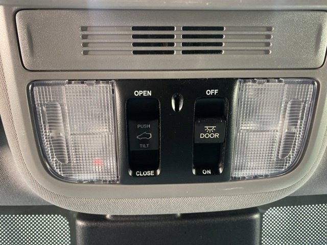 Used 2023 Honda Odyssey EX-L image 19