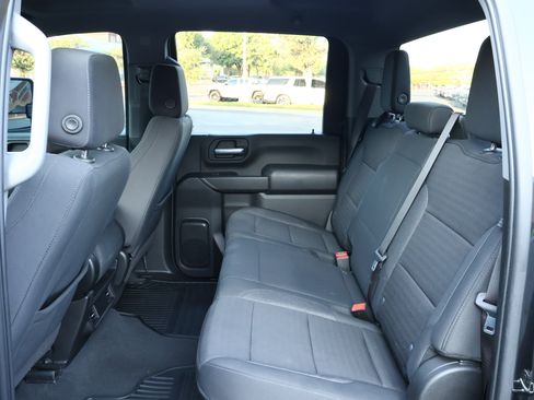 Used 2024 Chevrolet Silverado 2500 Custom w/ Custom Convenience Package AWD/4WD image 20