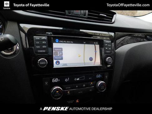 Used 2017 Nissan Rogue Sport SL w/ SL Premium Package image 10