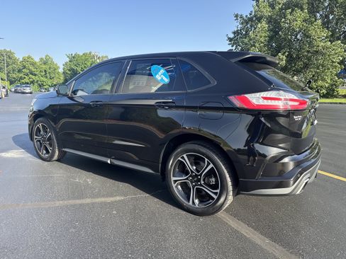 Used 2021 Ford Edge ST AWD/4WD image 3