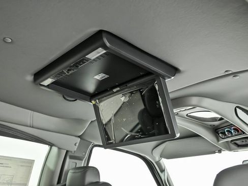 New 2025 GMC Savana 2500 w/ Driver Convenience Package image 9