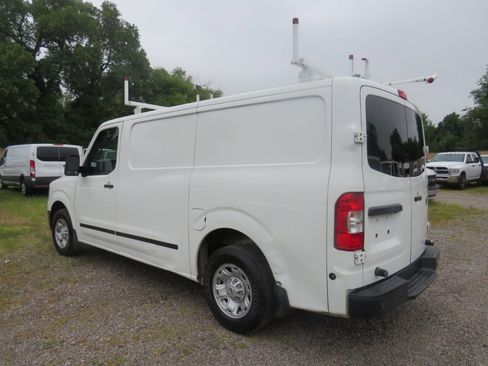 Used 2020 Nissan NV 2500 SV w/ Navigation Package image 7