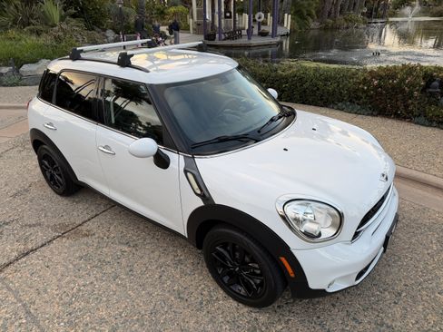 Used 2015 MINI Cooper Countryman S FWD image 6