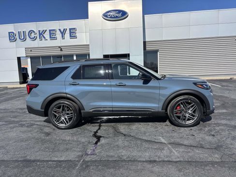 New 2026 Ford Explorer ST w/ Sun And Sound Package AWD/4WD image 8