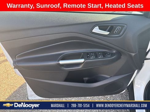 Used 2019 Ford Escape SEL image 16