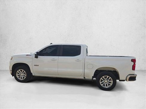 Used 2020 Chevrolet Silverado 1500 LT w/ Texas Edition AWD/4WD image 9