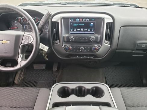 Used 2018 Chevrolet Silverado 1500 LT w/ LT Convenience Package AWD/4WD image 14