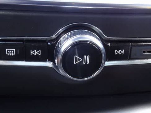 Used 2024 Volvo S60 B5 Plus image 32