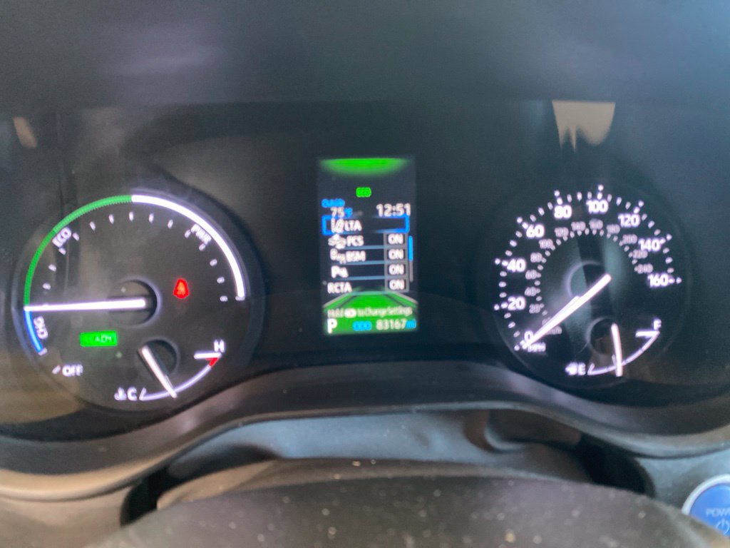 Used 2023 Toyota Sienna XLE FWD image 21
