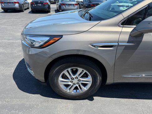 Used 2019 Buick Enclave Essence w/ Trailering Package, 5000 lbs. AWD/4WD image 12