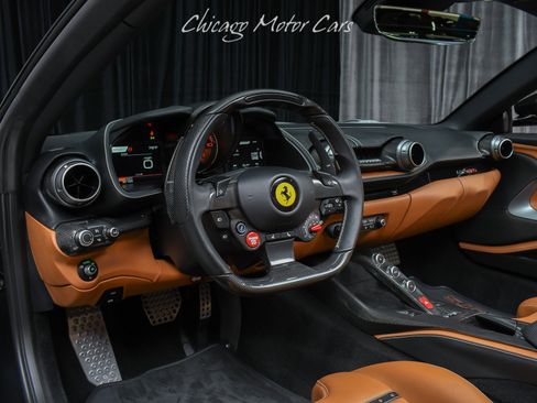 Used 2023 Ferrari 812 GTS RWD image 8