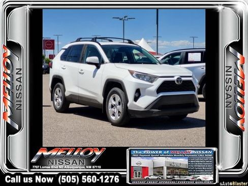 Used 2020 Toyota RAV4 XLE w/ Convenience Package image 3