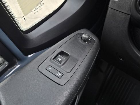 Used 2024 RAM ProMaster 3500 image 37