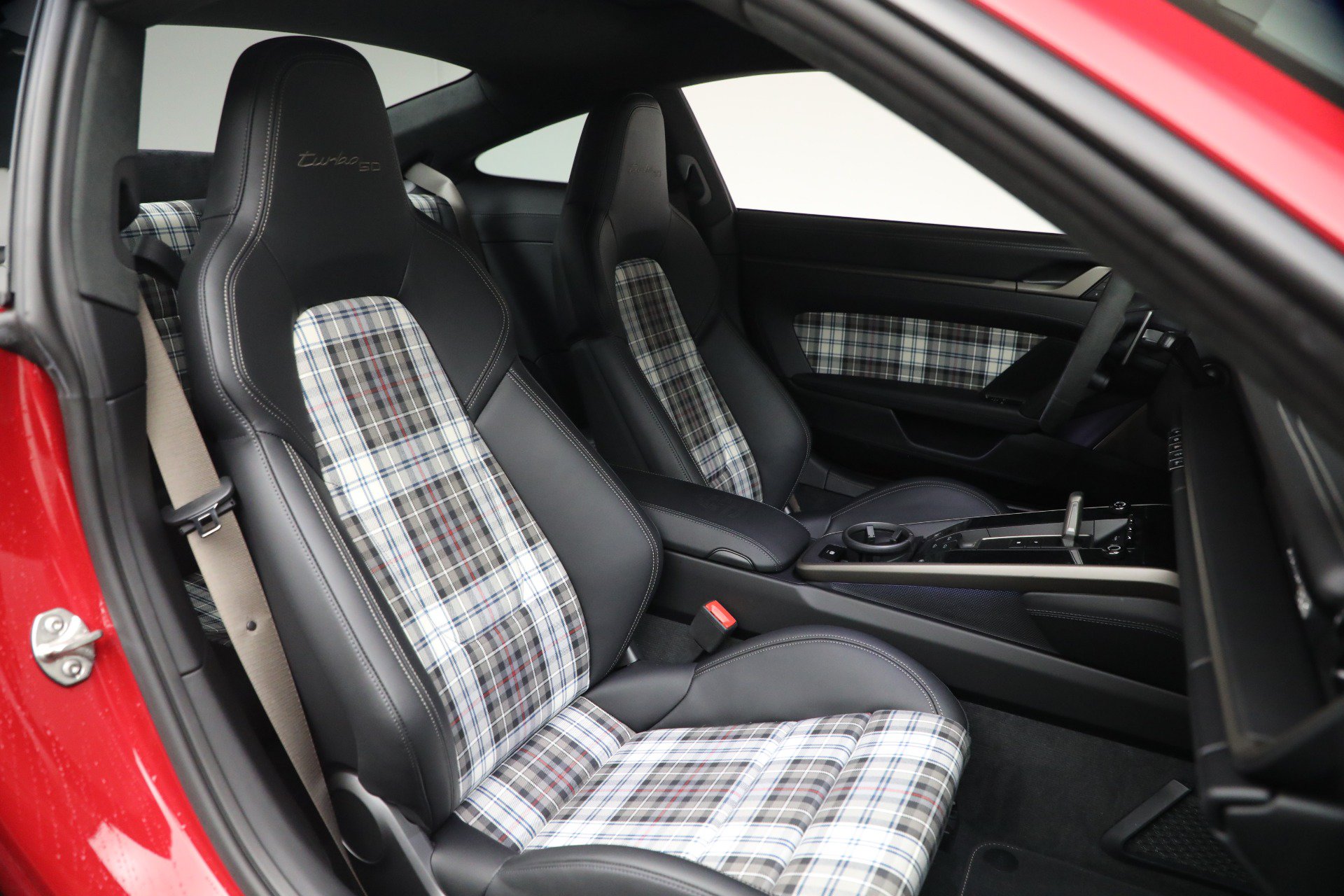 Used 2025 Porsche 911 Turbo S AWD/4WD image 18