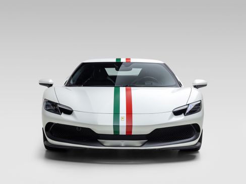 Used 2022 Ferrari 296 GTB RWD image 12