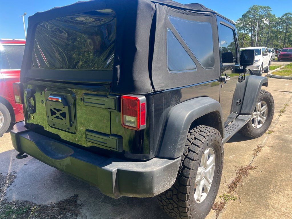 Used 2010 Jeep Wrangler Sport AWD/4WD image 3