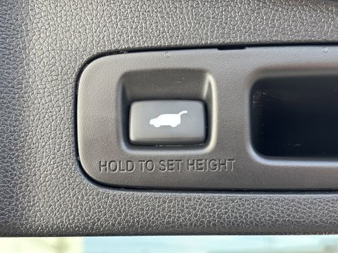 Certified 2017 Honda CR-V Touring image 7