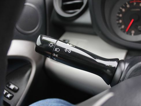 Used 2009 Toyota RAV4 4WD image 14