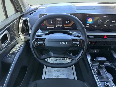 New 2026 Kia Sorento LX image 21