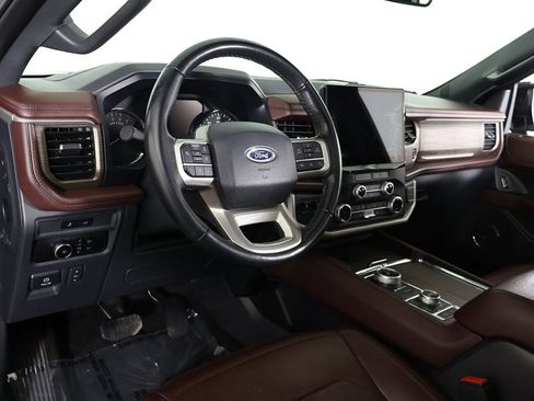 Used 2023 Ford Expedition Max Limited image 33