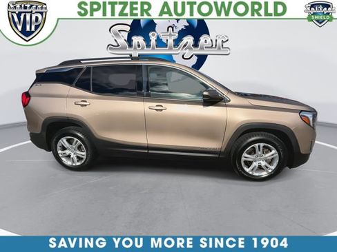 Used 2018 GMC Terrain SLE w/ Driver Convenience Package AWD/4WD image 9