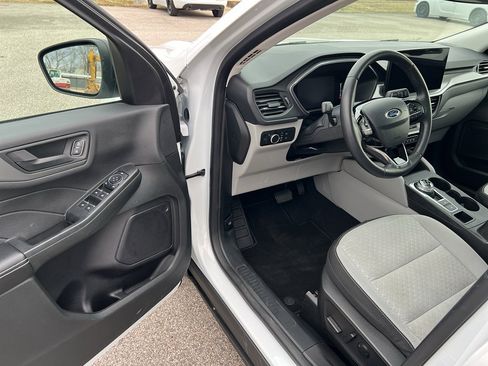 Used 2023 Ford Escape Active w/ Tech Pack #1 image 10