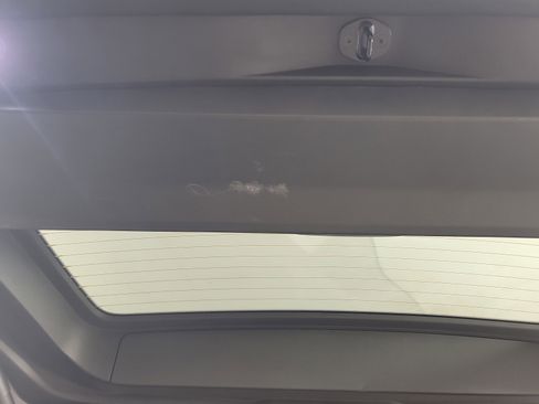 Used 2024 Rivian R1S Adventure image 35