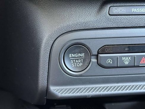 Used 2025 Ford Bronco Sport Outer Banks w/ Outer Banks Tech Package+ AWD/4WD image 19