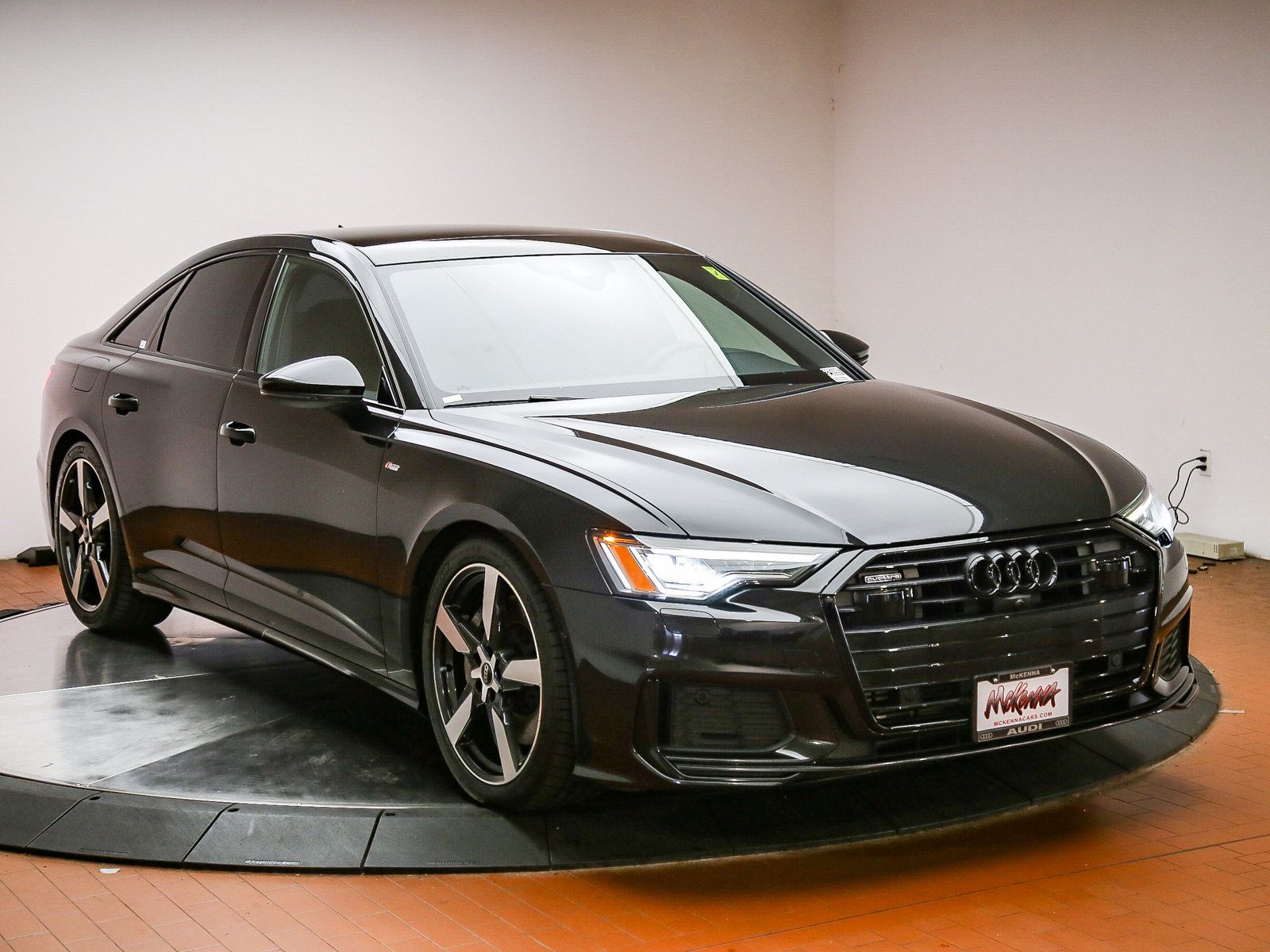 Used 2021 Audi A6 Premium Plus w/ Premium Plus Package AWD/4WD image 3