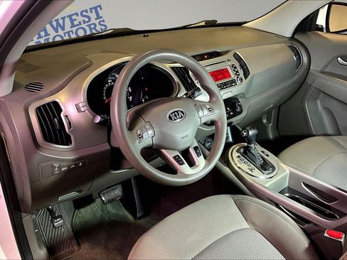 Used 2016 Kia Sportage LX AWD/4WD image 16
