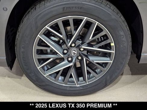 Used 2025 Lexus TX 350 AWD w/ Technology Package image 10