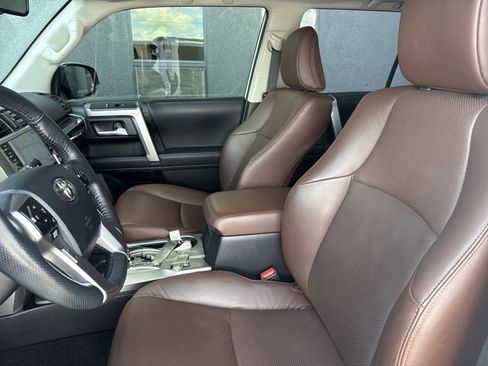 Used 2024 Toyota 4Runner Limited RWD image 5