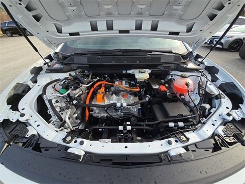 New 2026 Chevrolet Equinox EV LT w/ LPO, All-Weather Mat Package image 31