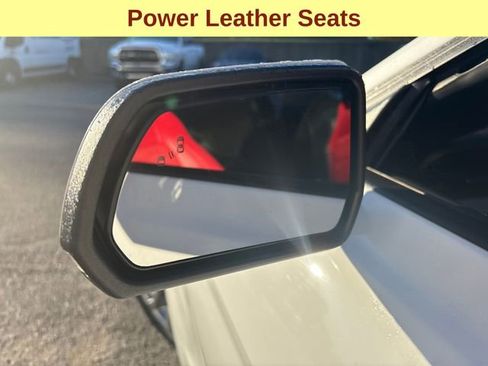 Used 2022 Ford Mustang GT Premium w/ Equipment Group 401A image 8