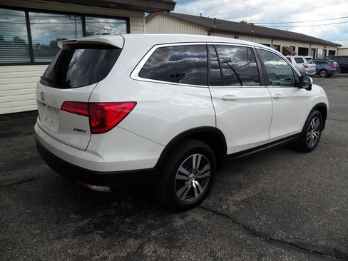 Used 2017 Honda Pilot EX-L image 2