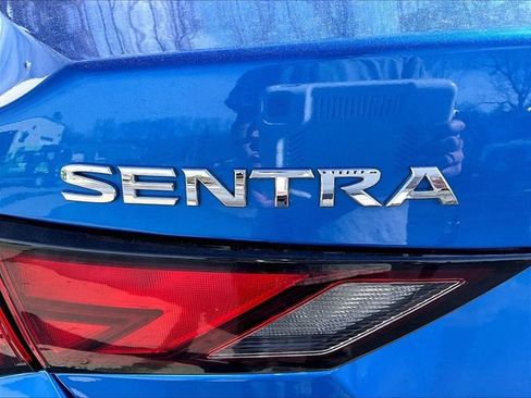 Used 2021 Nissan Sentra SV image 8