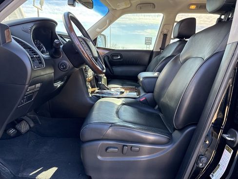 Used 2016 INFINITI QX80 Base w/ 22" Wheel Package image 10