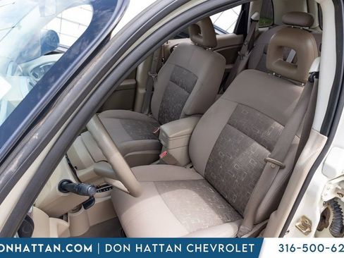 Used 2007 Chrysler PT Cruiser Touring FWD image 12