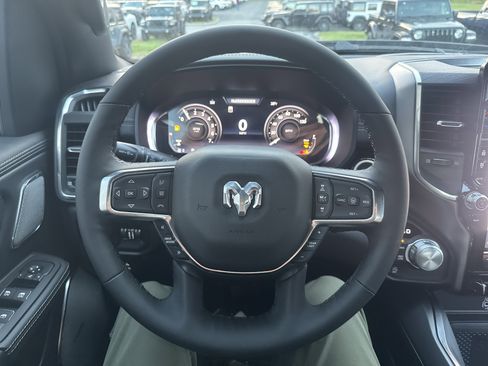 New 2026 RAM 1500 Laramie w/ Night Edition AWD/4WD image 17