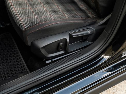 Used 2024 Volkswagen GTI S image 28