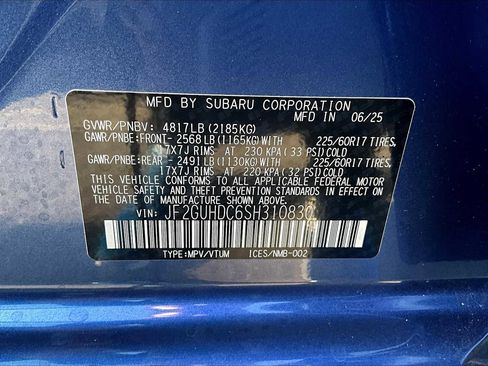 Certified 2025 Subaru Crosstrek 2.0i Premium image 19