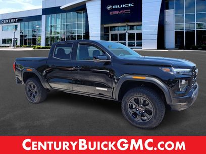 New 2025 GMC Canyon Elevation w/ Convenience Package