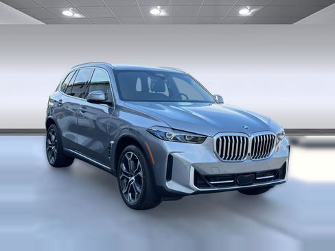 Certified 2026 BMW X5 sDrive40i RWD image 7