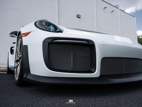Used 2018 Porsche 911 GT2 RS RWD image 13