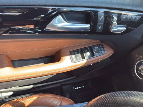 Used 2017 Mercedes-Benz GLS 450 4MATIC image 20