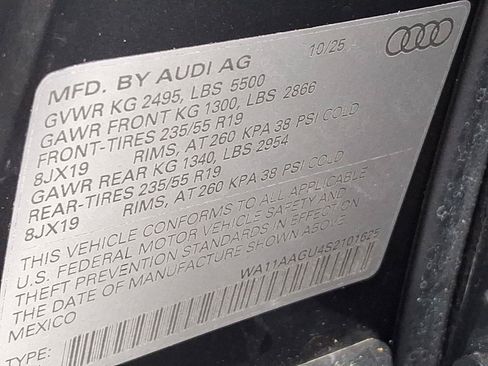 Certified 2025 Audi Q5 Premium w/ Convenience Package AWD/4WD image 27