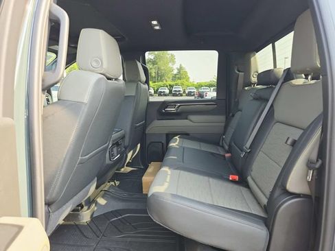 New 2026 Chevrolet Silverado 2500 ZR2 w/ LPO, Dark Essentials Package AWD/4WD image 13